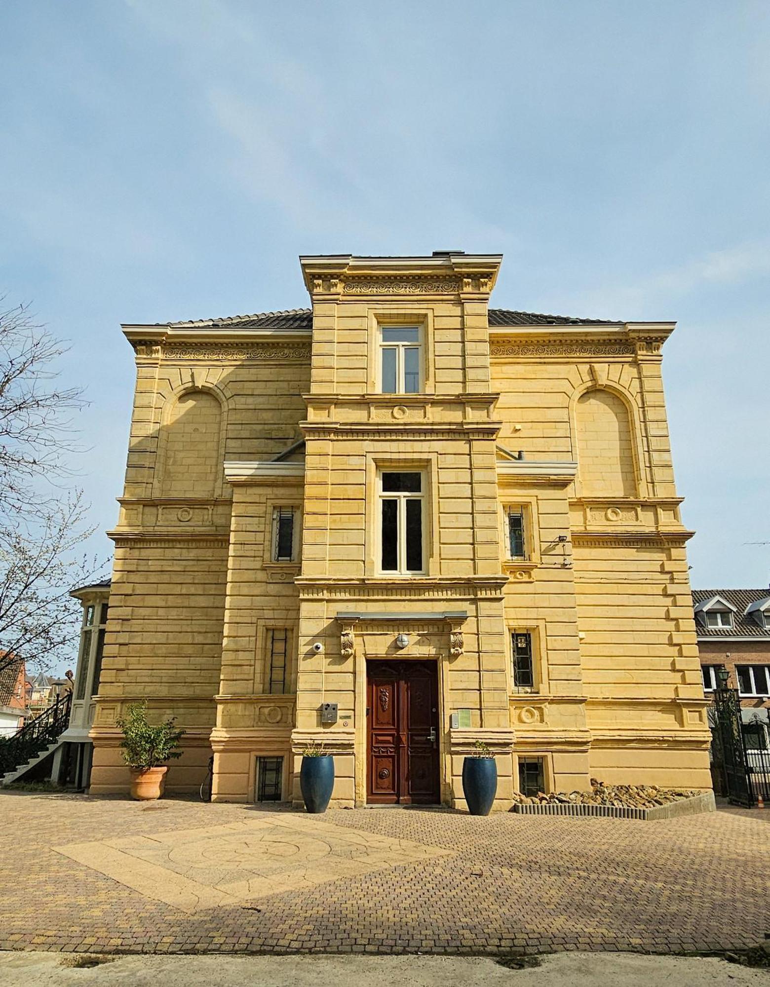 Hotel Valkenburg 3*